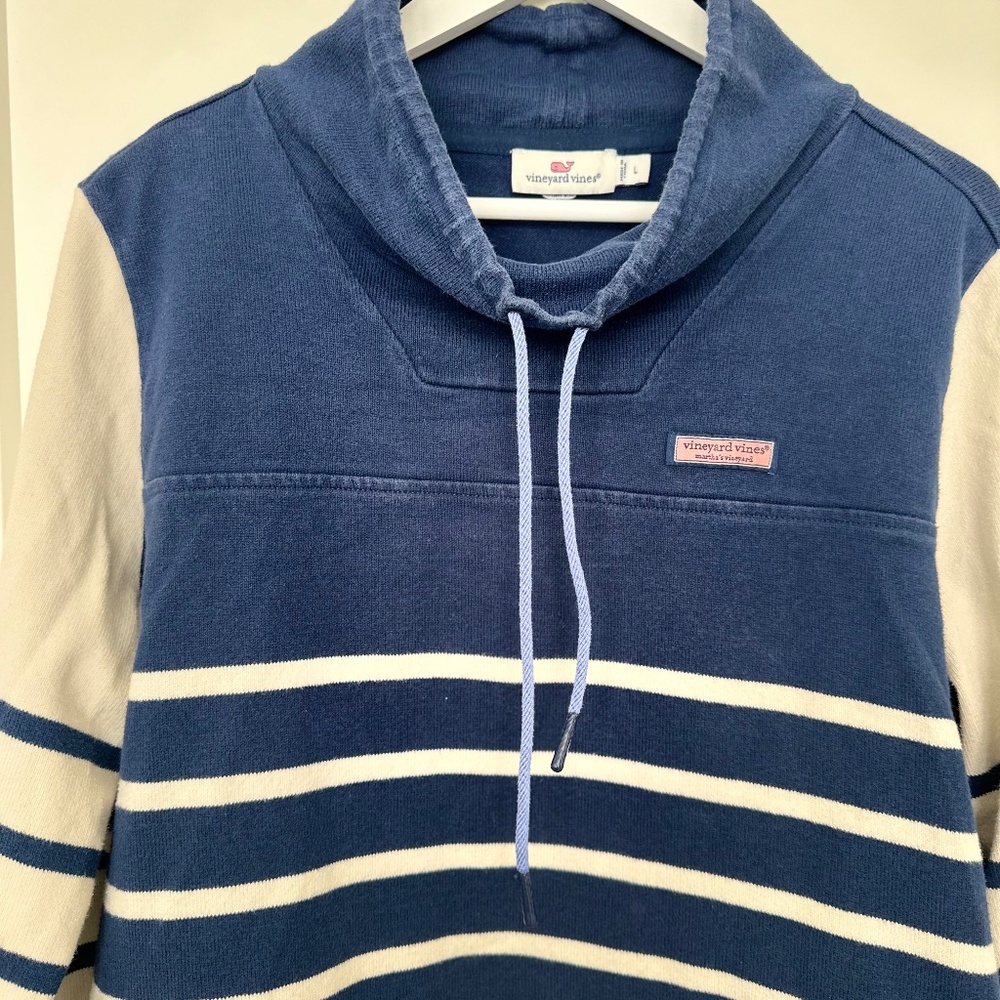 Vineyard Vines Funnel Neck Pullover (Women's L)